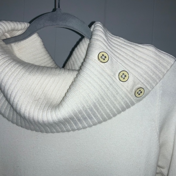 White House Black Market cream wool blend cowl neck sweater Sz 2 button detail - Picture 3 of 6